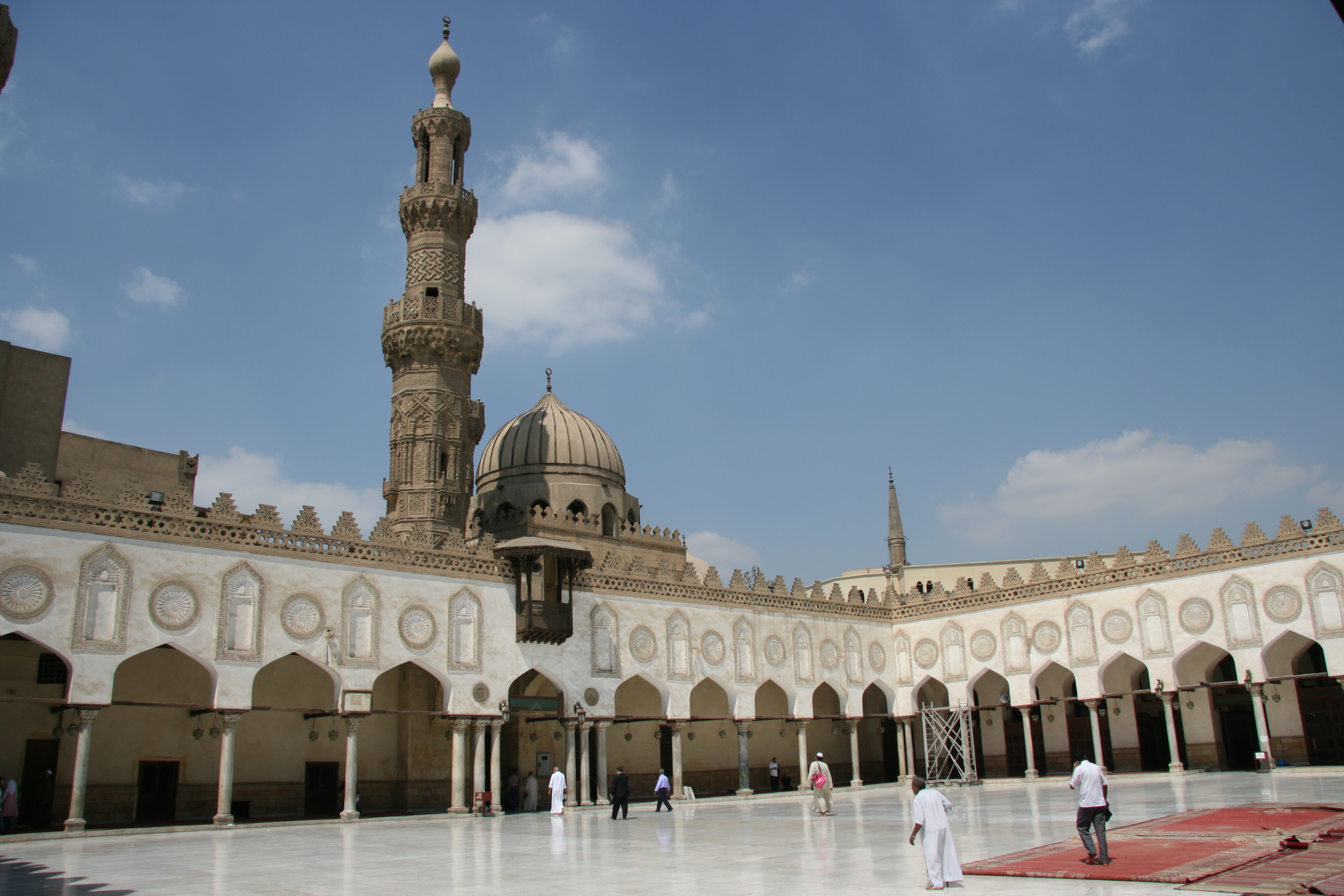 Al-Azhar Mosque (photo credit: Travel Aficionado/flickr) Al-Azhar Mosque (photo credit: Travel Aficionado/flickr)