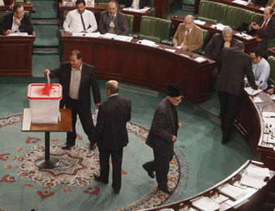 تونس: المجلس التأسيسي ينتخب الهيئة العليا المستقلة للانتخابات
