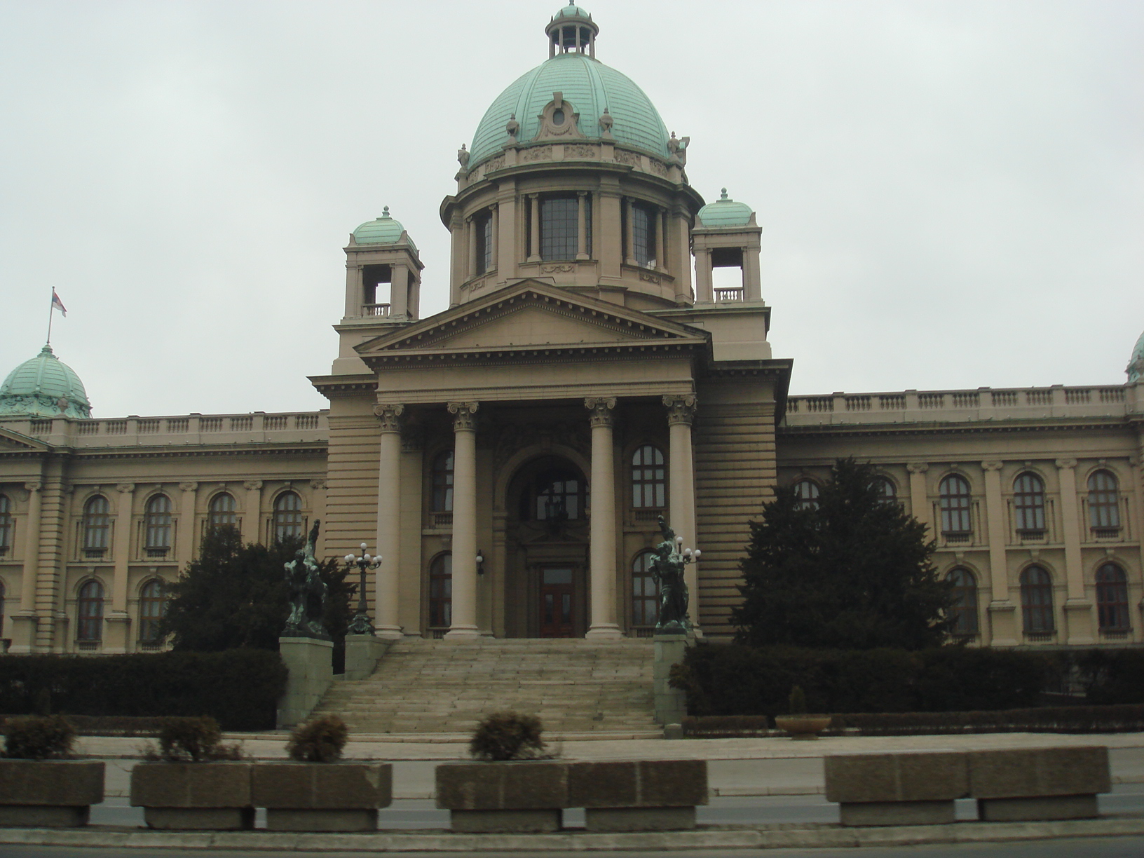 Parliament of Serbia (photo credit: kaz/flickr) Parliament of Serbia (photo credit: kaz/flickr)