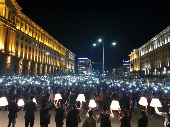 Bulgarian's protest appointment of Prosecutor General - October 2019 (Photo credit: Mariya Babikyan/Twitter)