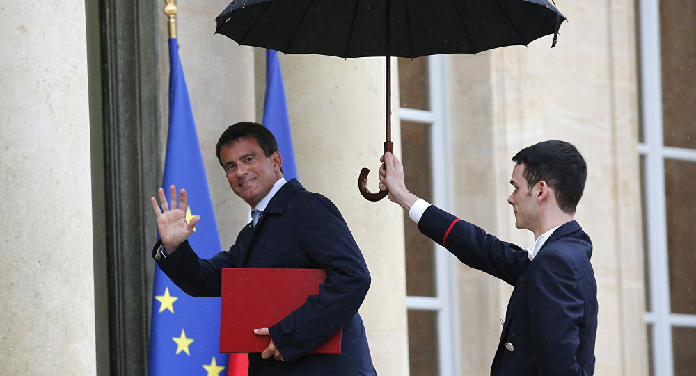 French Prime Minister and presidential candidate Manuel Valls (photo credit: AP Photo/ Christophe En) French Prime Minister and presidential candidate Manuel Valls (photo credit: AP Photo/ Christophe En)