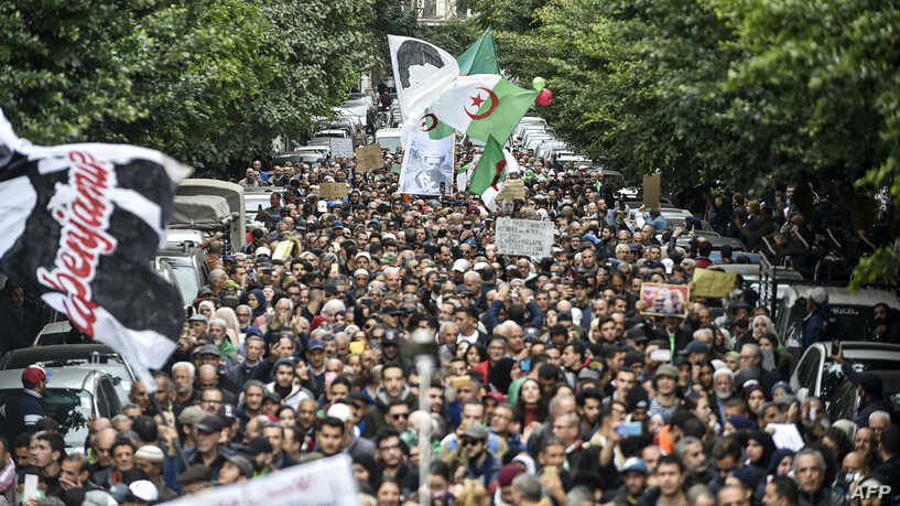 Hirak Protests in Algiers_December 2019 (photo credit: AFP) Hirak Protests in Algiers_December 2019 (photo credit: AFP)