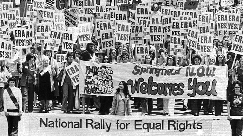 People march on the Capitol Building in Springfield to urge approval of ERA in 1978 (photo credit: AP) People march on the Capitol Building in Springfield to urge approval of ERA in 1978 (photo credit: AP)