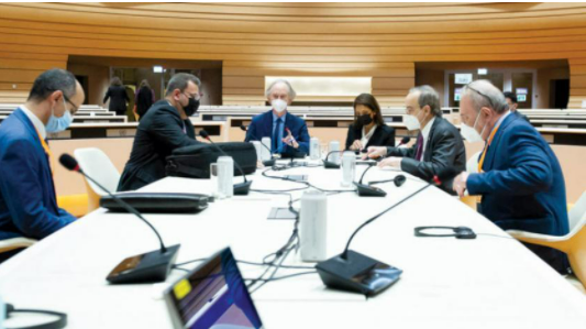 Heads of Syrian government and opposition meet in Geneva (photo credit: United Nations) Heads of Syrian government and opposition meet in Geneva (photo credit: United Nations)