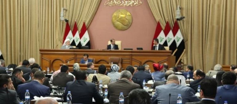 العراق: خيارات المحكمة الإتحادية للفصل في نزاع شرعية الجلستين البرلمانيتين