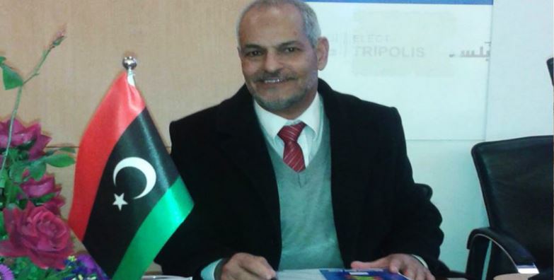  ليبيا : صالح شاكر"بعض أعضاء هيئة الدستور يسعون لتعديل الإعلان الدستوري لضمان عدم إستفتاء الشعب على المسودة"