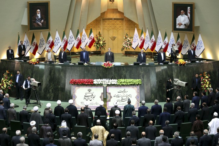 Iranian parliament (Photo credit: Caucasus Business Week) Iranian parliament (Photo credit: Caucasus Business Week)