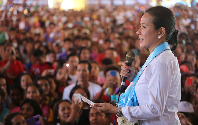 Presidential candidate Grace Poe (photo credit: Jay Morales/Poe-Escudero media) Presidential candidate Grace Poe (photo credit: Jay Morales/Poe-Escudero media)