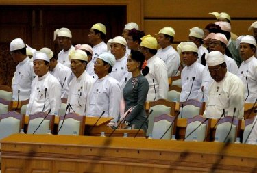 NLD party leader Aung San Suu Kyi attends Myanmar's first parliament meeting after the November 8 general elections, at the Lower House of Parliament in Naypyitaw (photo credit: REUTERS) NLD party leader Aung San Suu Kyi attends Myanmar's first parliament meeting after the November 8 general elections, at the Lower House of Parliament in Naypyitaw (photo credit: REUTERS)