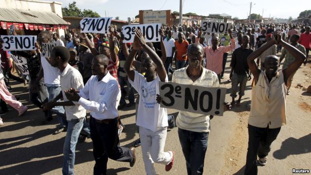 protest against the third term of President Nkurunziza in Burundi (photo credit: Reuters) protest against the third term of President Nkurunziza in Burundi (photo credit: Reuters)